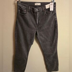 Abercrombie & Fitch 14 Dark Gray The Skinny High Rise Relaxed Jeans Size 32